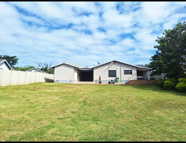 3 BEDROOM FREESTANDING FOR SALE IN SHELLY BEACH